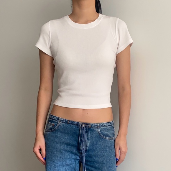 Aritzia Tops - Aritzia Wilfred Free Go-to T-shirt white